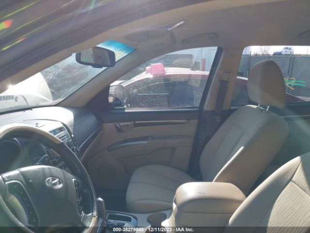 Photo 4 VIN: 5NMSG3AB9AH395190 - HYUNDAI SANTA FE 