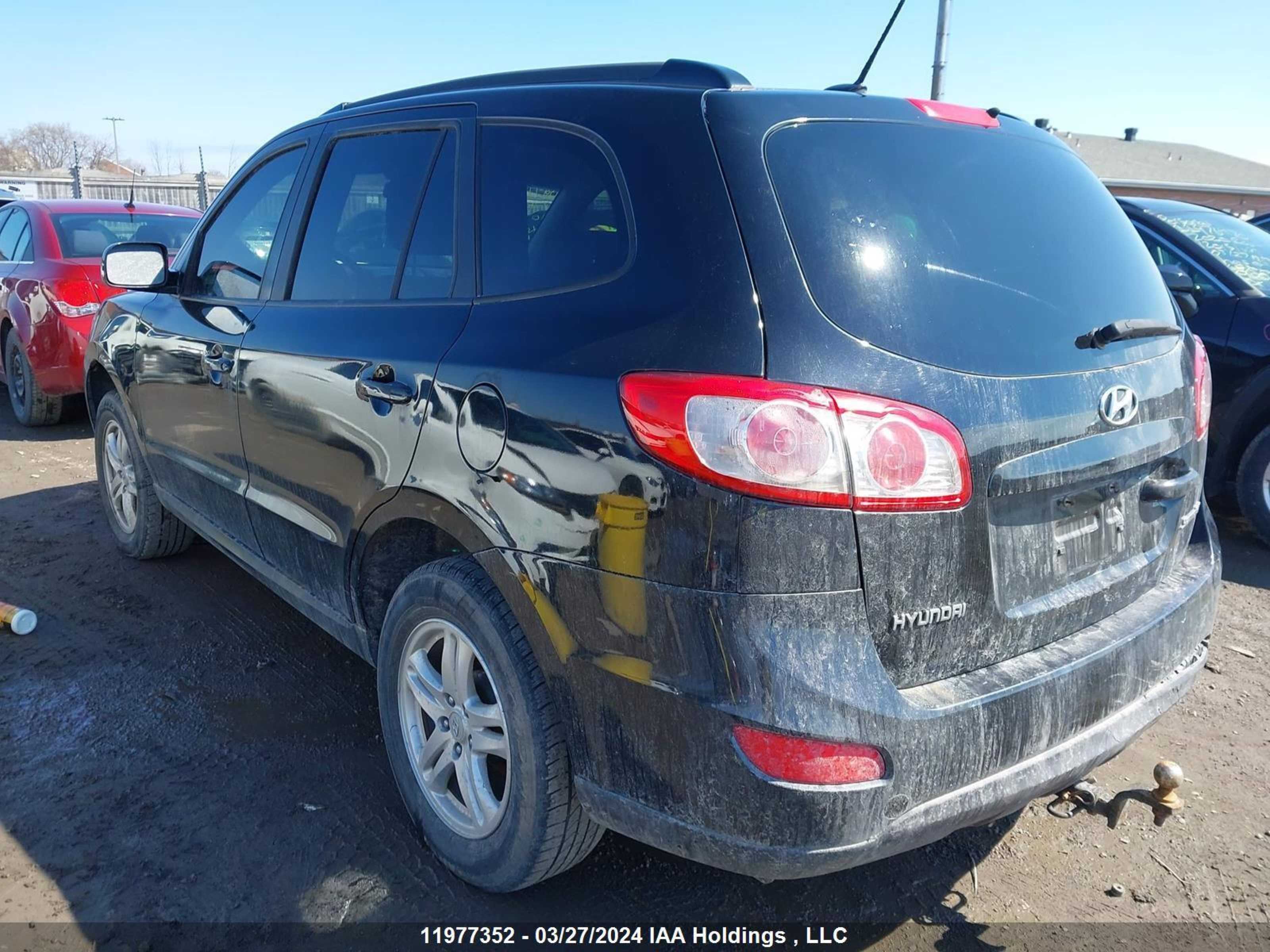 Photo 2 VIN: 5NMSG3ABXAH402244 - HYUNDAI SANTA FE 