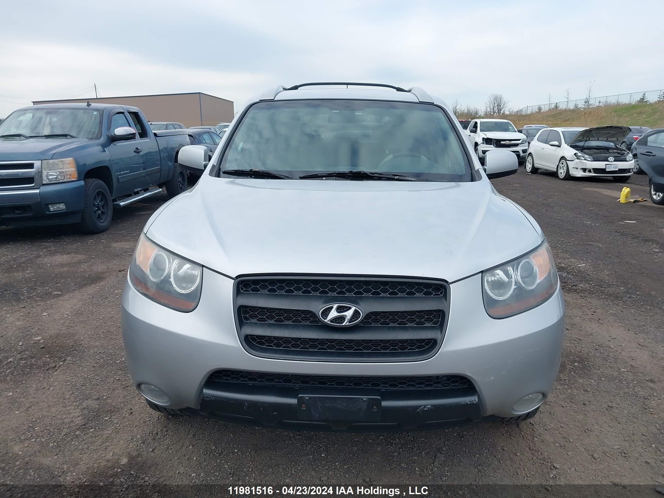 Photo 11 VIN: 5NMSG73E17H007456 - HYUNDAI SANTA FE 