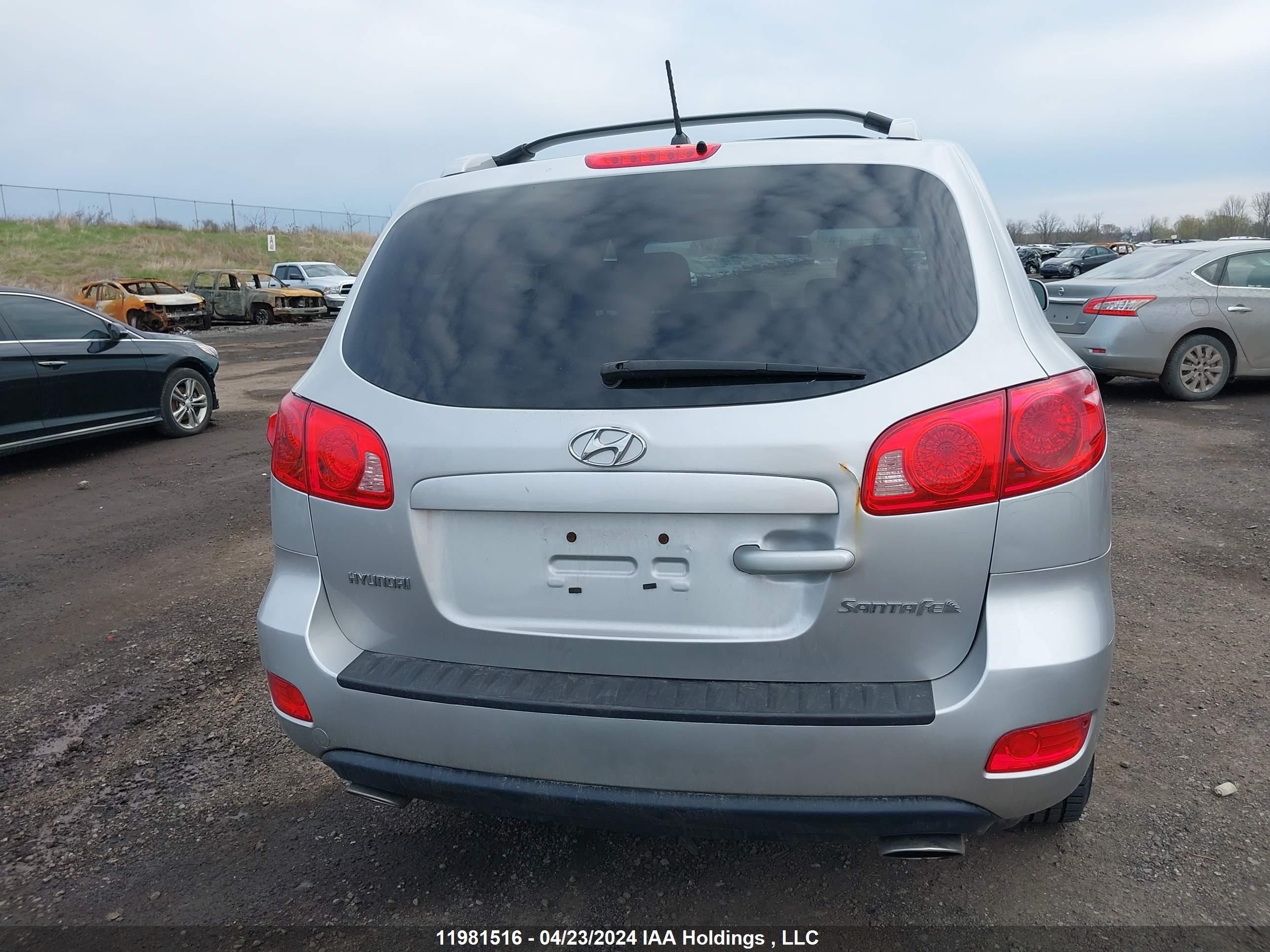 Photo 15 VIN: 5NMSG73E17H007456 - HYUNDAI SANTA FE 