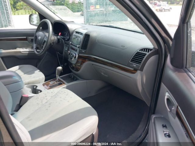 Photo 4 VIN: 5NMSGDAB5AH347417 - HYUNDAI SANTA FE 