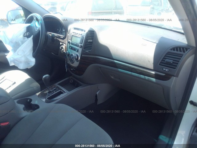 Photo 4 VIN: 5NMSGDAB5AH366128 - HYUNDAI SANTA FE 