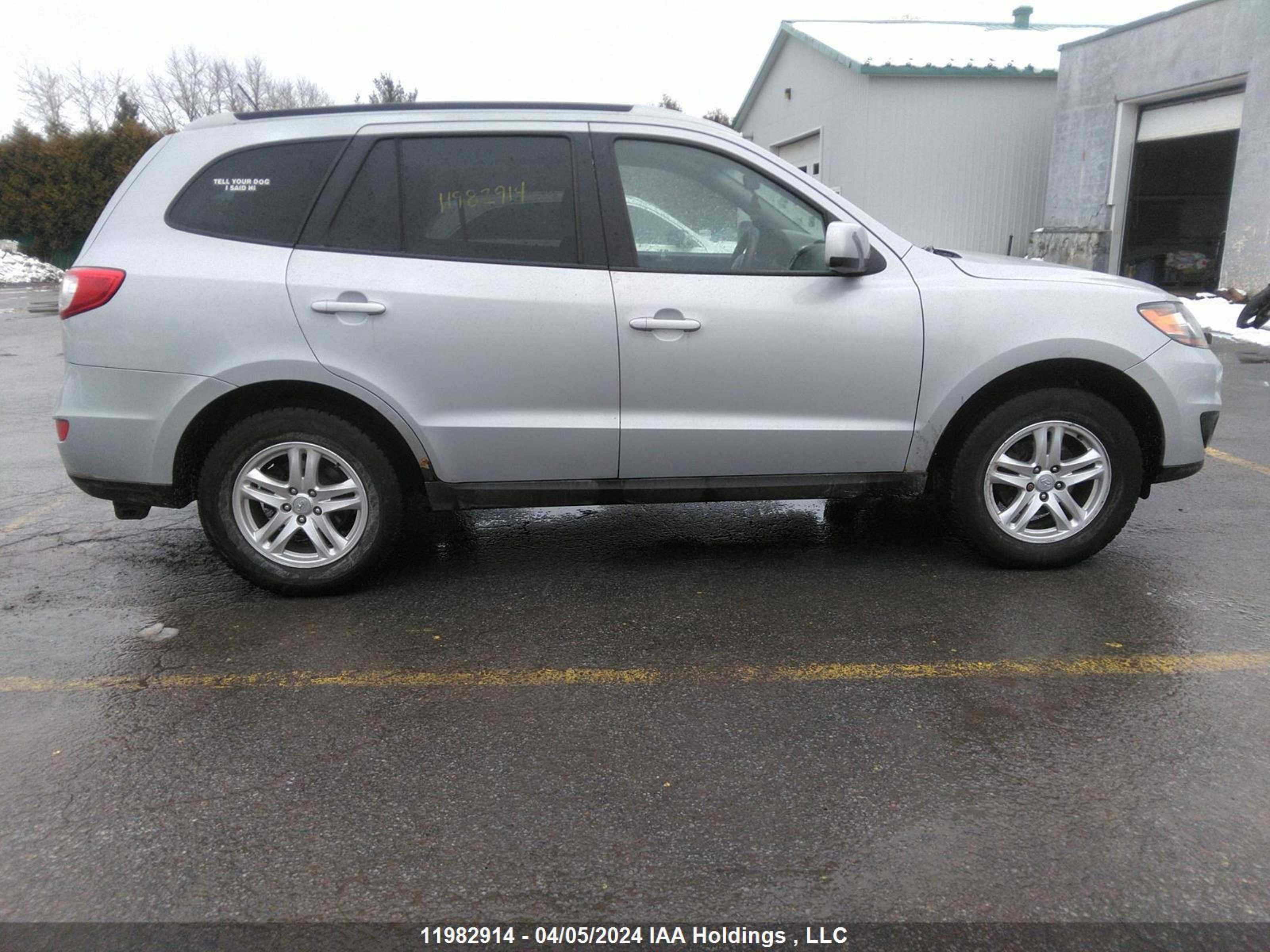 Photo 12 VIN: 5NMSGDAG9AH377919 - HYUNDAI SANTA FE 