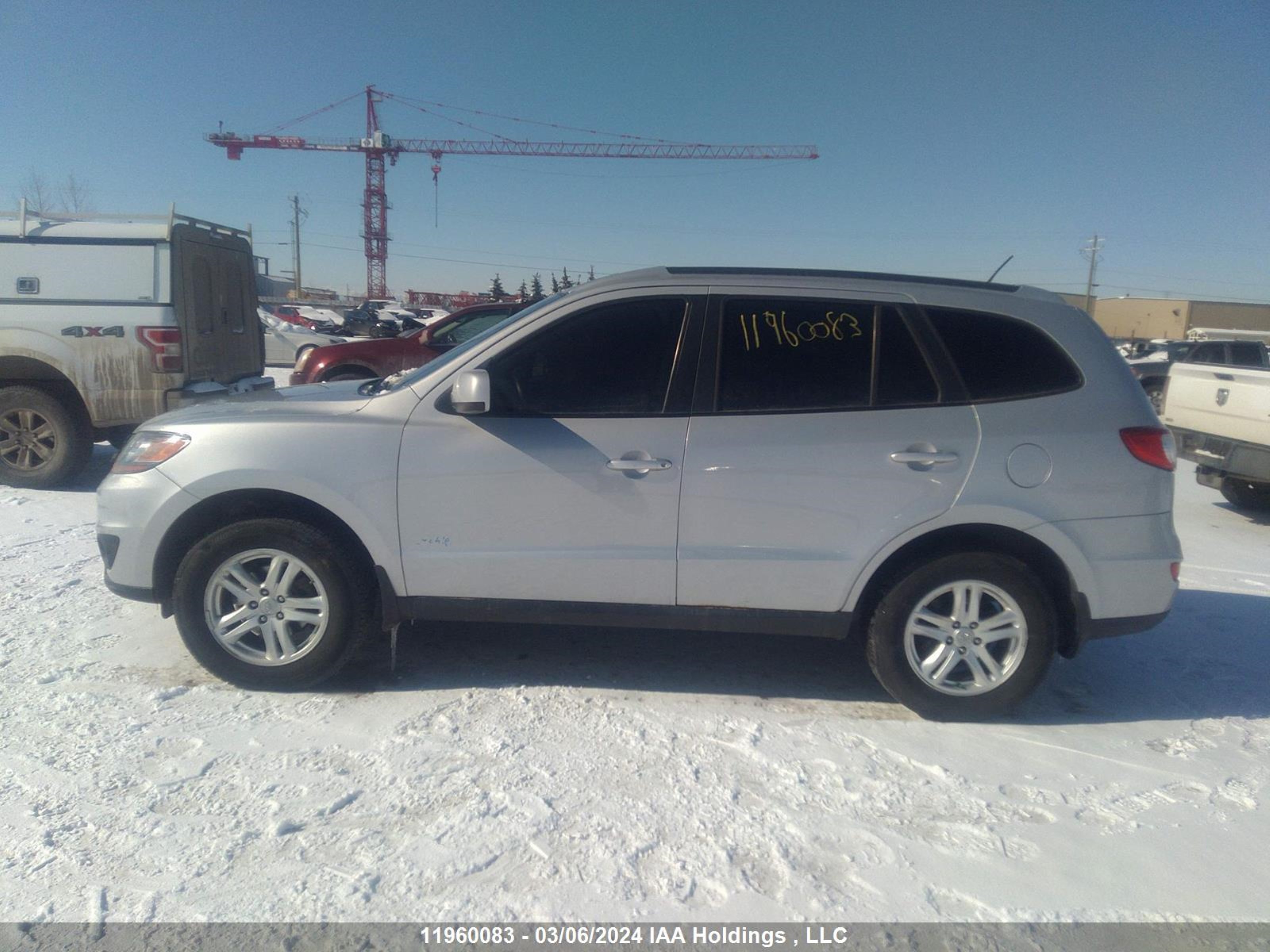 Photo 13 VIN: 5NMSGDAGXAH374396 - HYUNDAI SANTA FE 