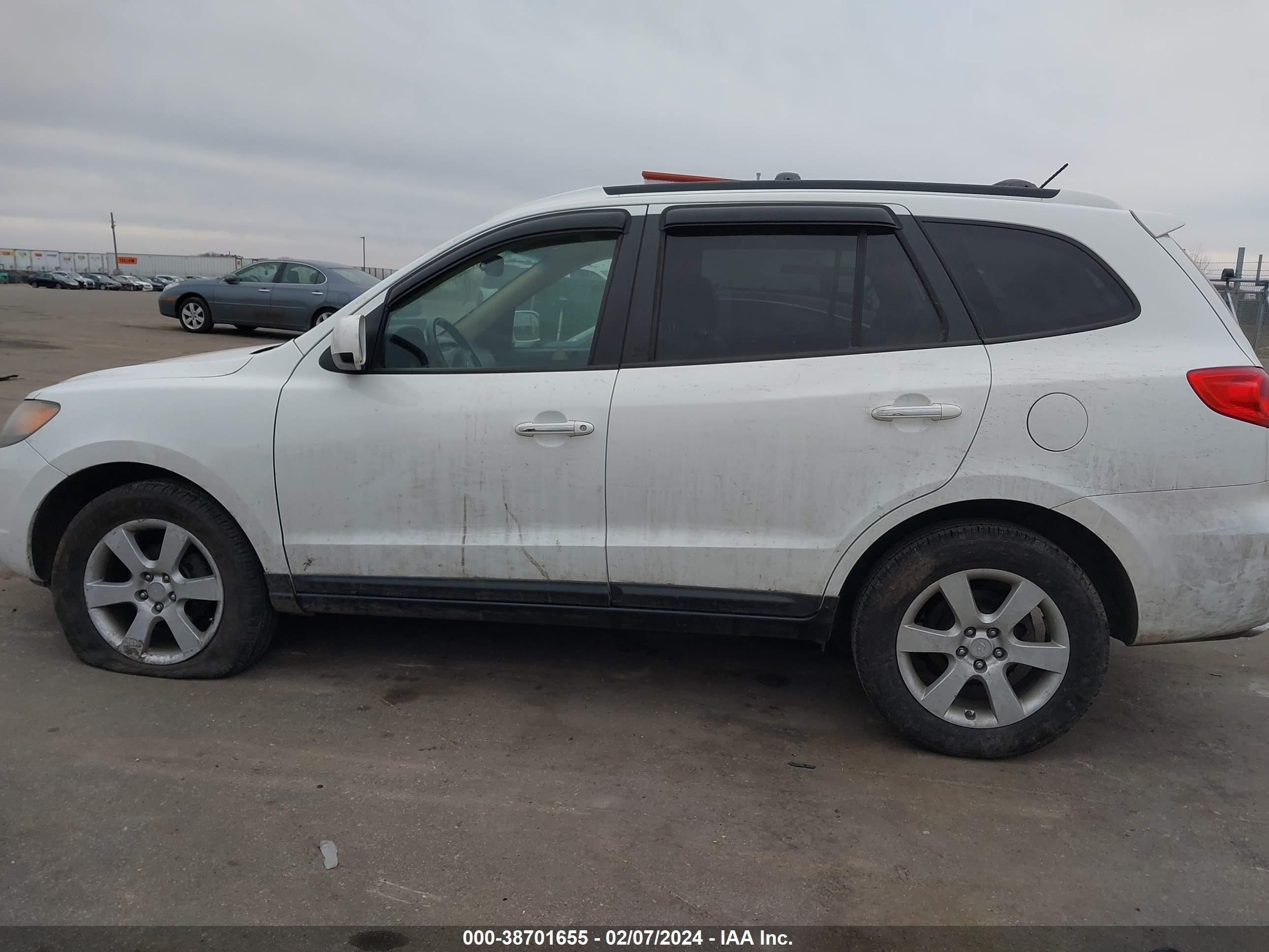 Photo 13 VIN: 5NMSH13E07H021469 - HYUNDAI SANTA FE 