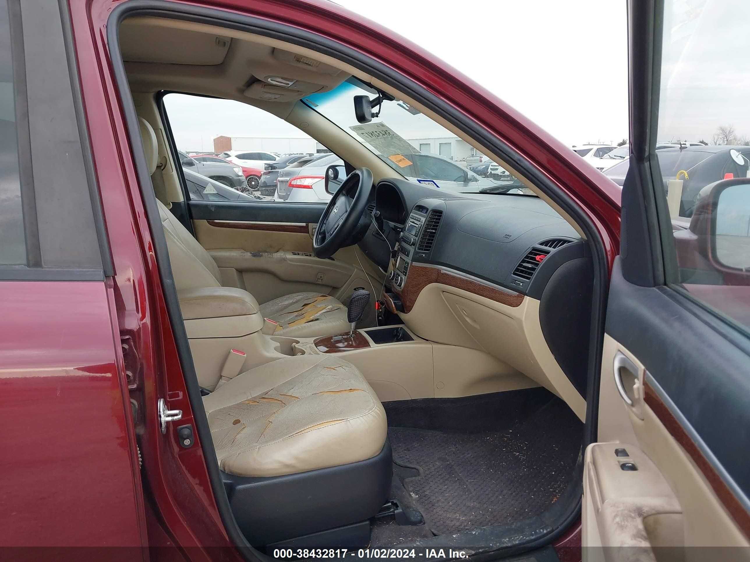 Photo 4 VIN: 5NMSH13E08H183779 - HYUNDAI SANTA FE 