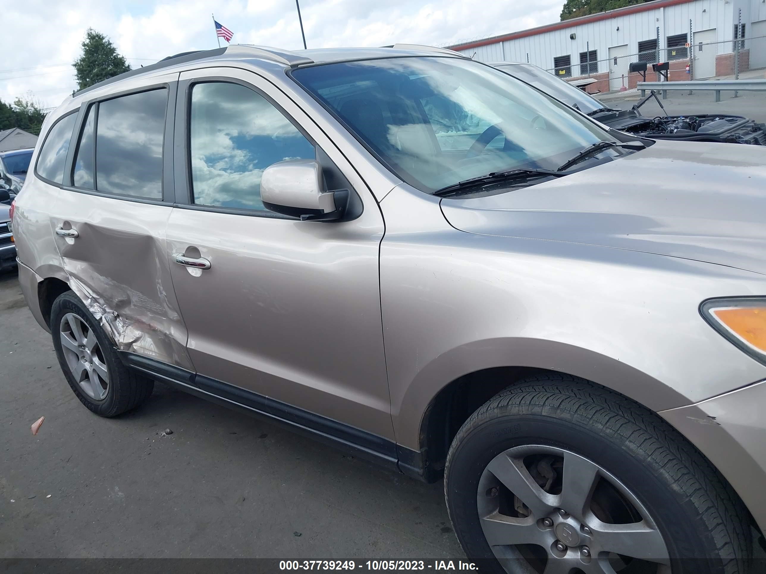 Photo 12 VIN: 5NMSH13E47H080105 - HYUNDAI SANTA FE 