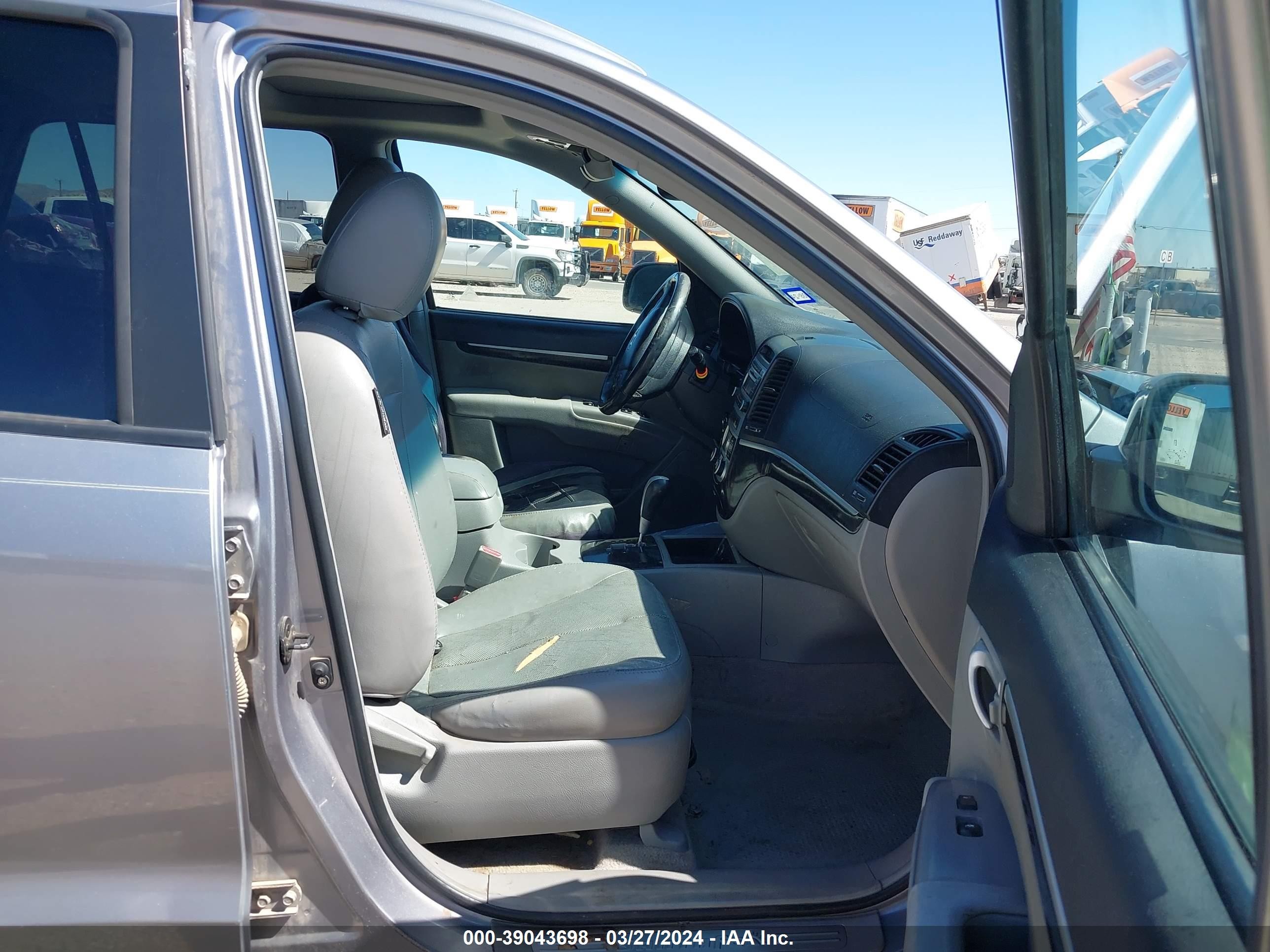 Photo 4 VIN: 5NMSH13E47H124510 - HYUNDAI SANTA FE 