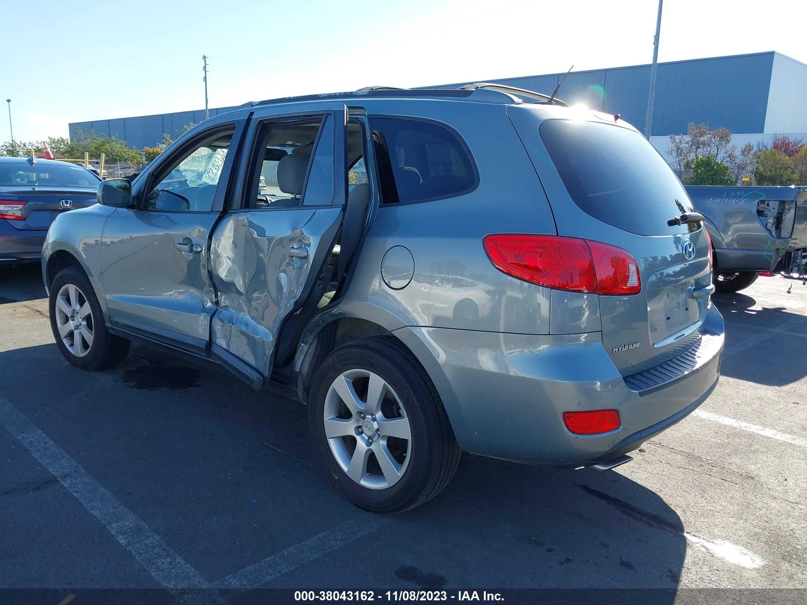 Photo 2 VIN: 5NMSH13E68H207499 - HYUNDAI SANTA FE 