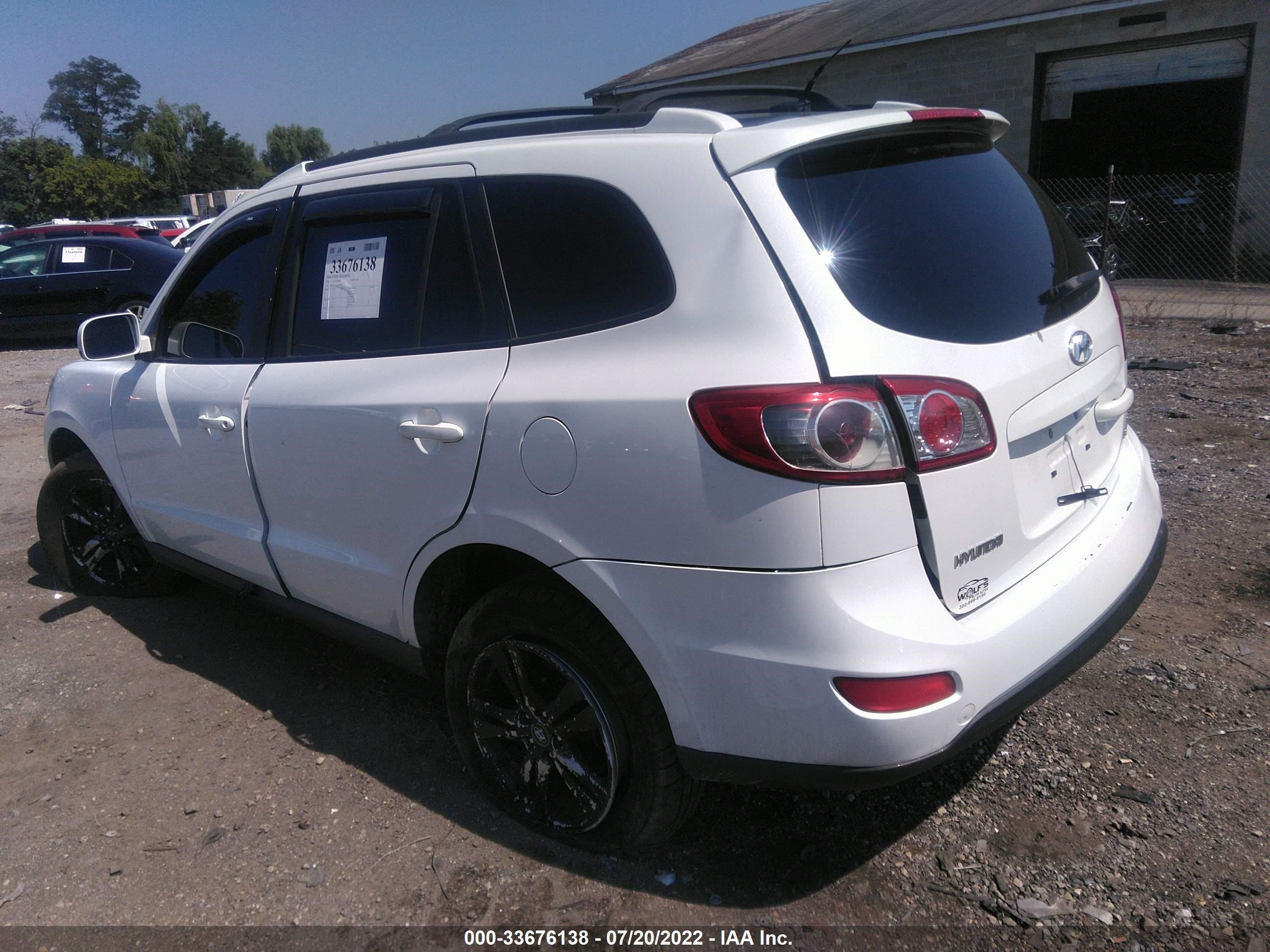 Photo 2 VIN: 5NMSHDAG7AH354362 - HYUNDAI SANTA FE 