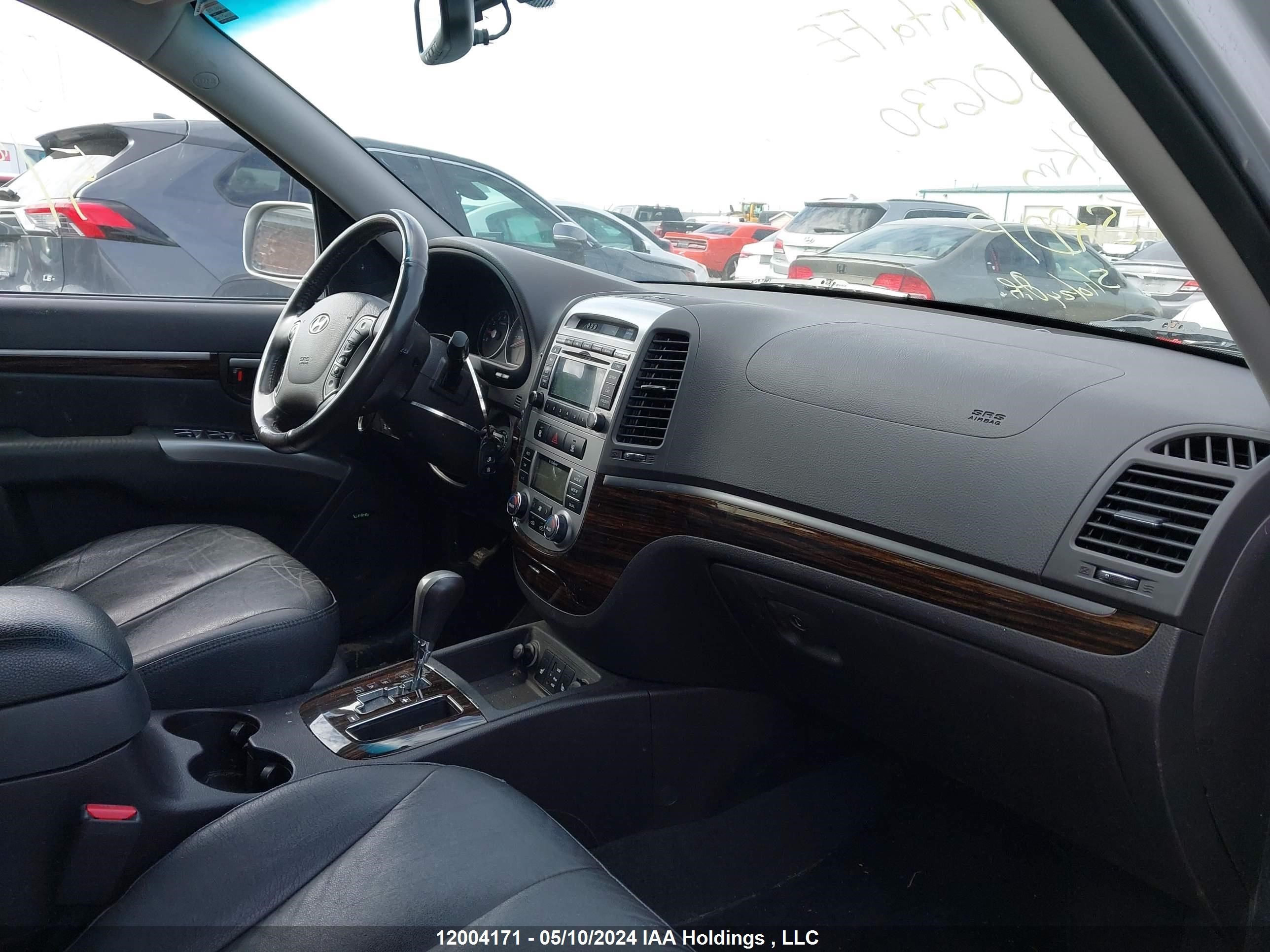 Photo 4 VIN: 5NMSHDAG8AH350630 - HYUNDAI SANTA FE 