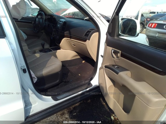 Photo 4 VIN: 5NMSK4AG1AH370834 - HYUNDAI SANTA FE 