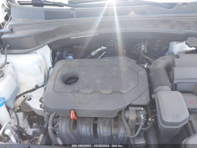 Photo 9 VIN: 5NMZT3LB1JH087616 - HYUNDAI SANTA FE SPORT 