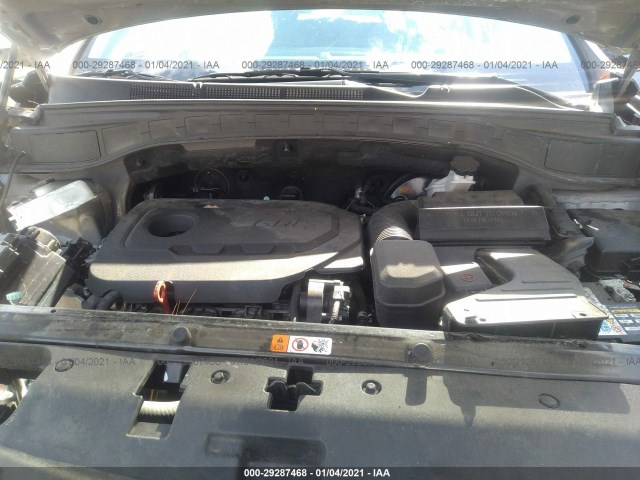 Photo 9 VIN: 5NMZT3LB1JH103541 - HYUNDAI SANTA FE 