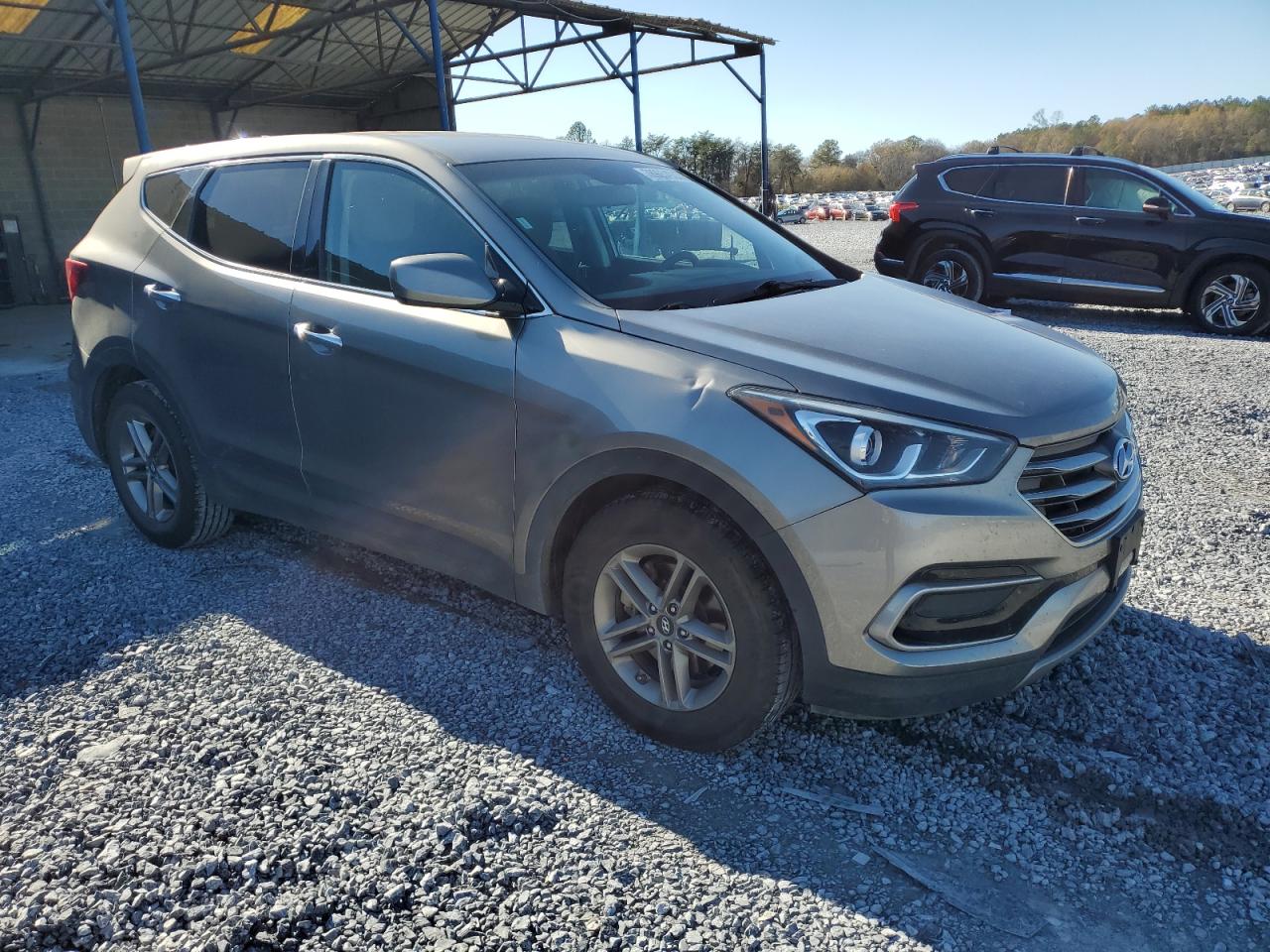 Photo 3 VIN: 5NMZT3LB2HH031856 - HYUNDAI SANTA FE 