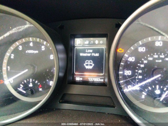 Photo 6 VIN: 5NMZT3LB2HH033414 - HYUNDAI SANTA FE SPORT 