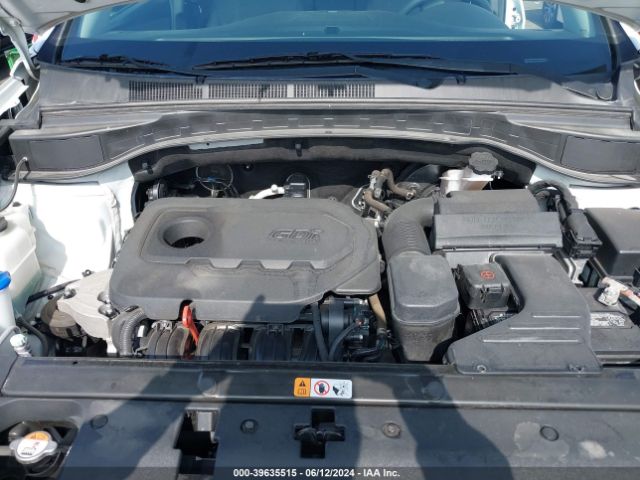 Photo 9 VIN: 5NMZT3LB2JH069593 - HYUNDAI SANTA FE SPORT 