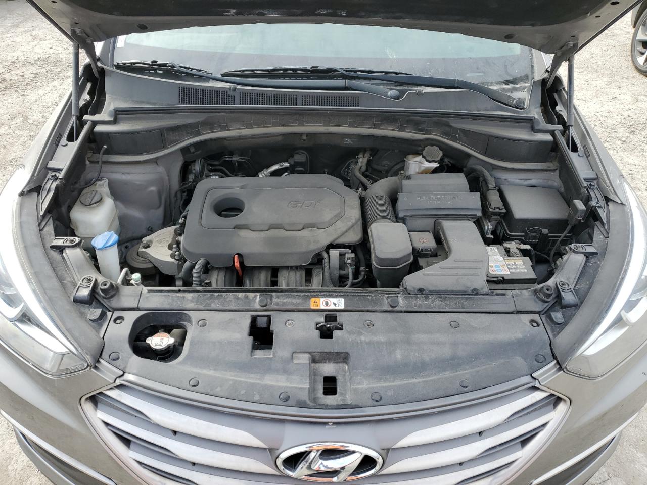 Photo 10 VIN: 5NMZT3LB2JH071618 - HYUNDAI SANTA FE 