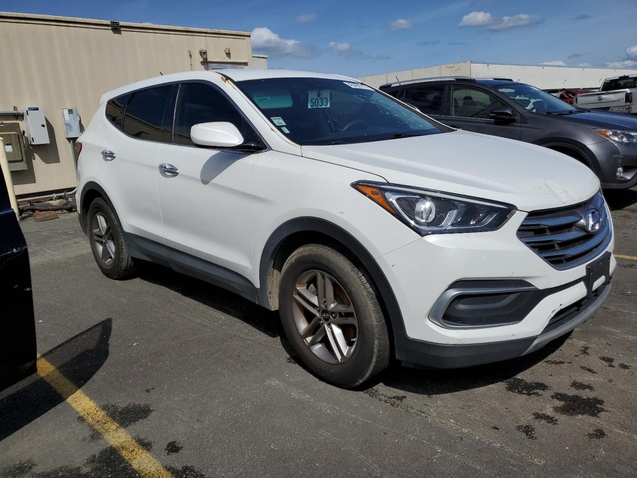 Photo 3 VIN: 5NMZT3LB3JH089030 - HYUNDAI SANTA FE 