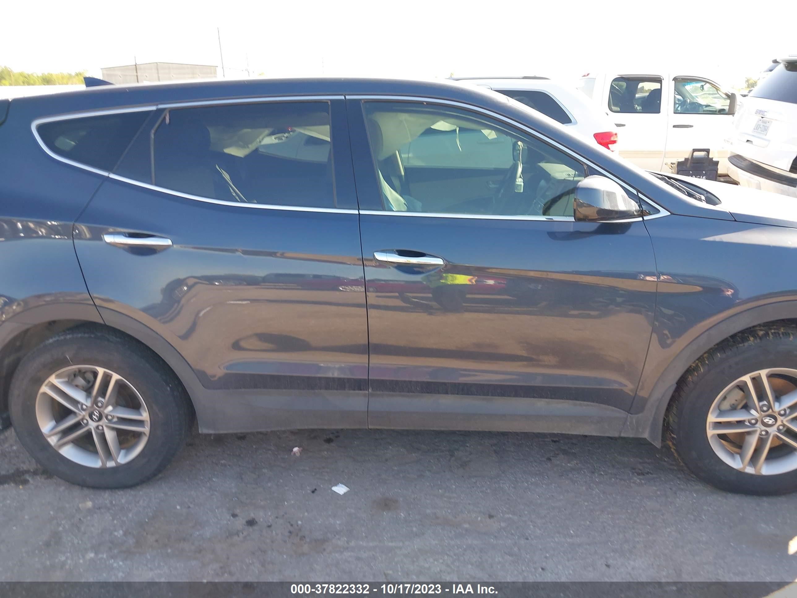 Photo 11 VIN: 5NMZT3LB4HH038663 - HYUNDAI SANTA FE 