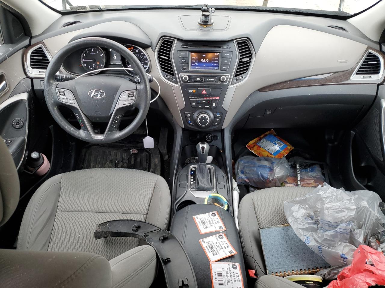 Photo 7 VIN: 5NMZT3LB5JH083147 - HYUNDAI SANTA FE 