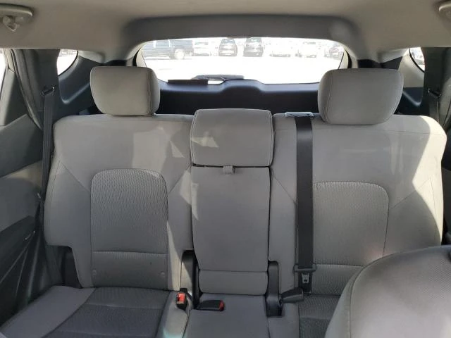 Photo 9 VIN: 5NMZT3LB6JH061612 - HYUNDAI SANTA FE S 