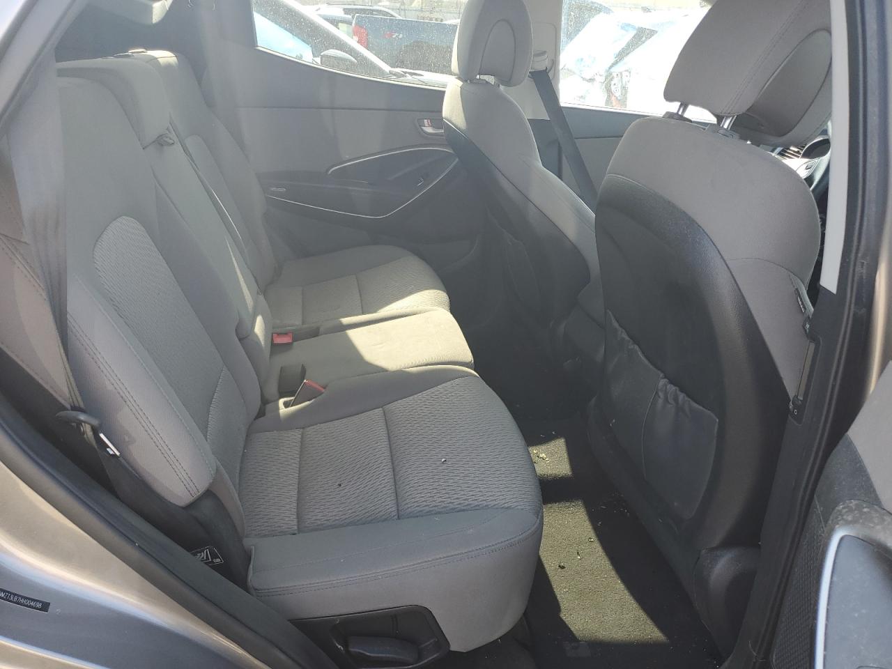 Photo 9 VIN: 5NMZT3LB7HH004698 - HYUNDAI SANTA FE 