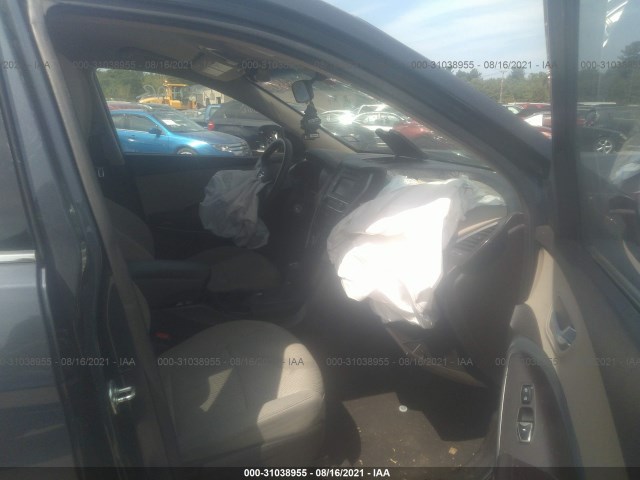 Photo 4 VIN: 5NMZT3LB8JH083594 - HYUNDAI SANTA FE SPORT 