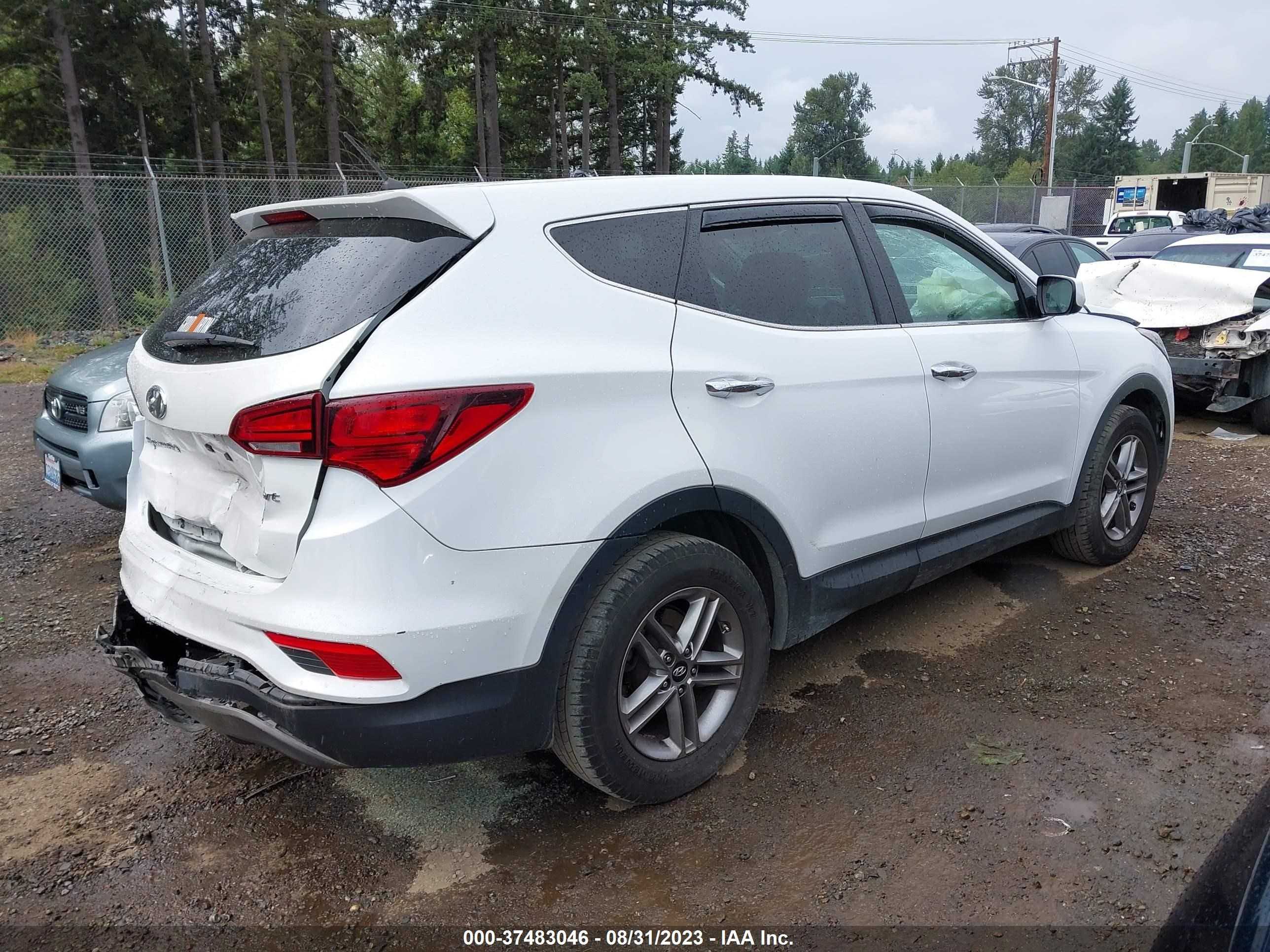 Photo 3 VIN: 5NMZT3LB9JH067274 - HYUNDAI SANTA FE SPORT 