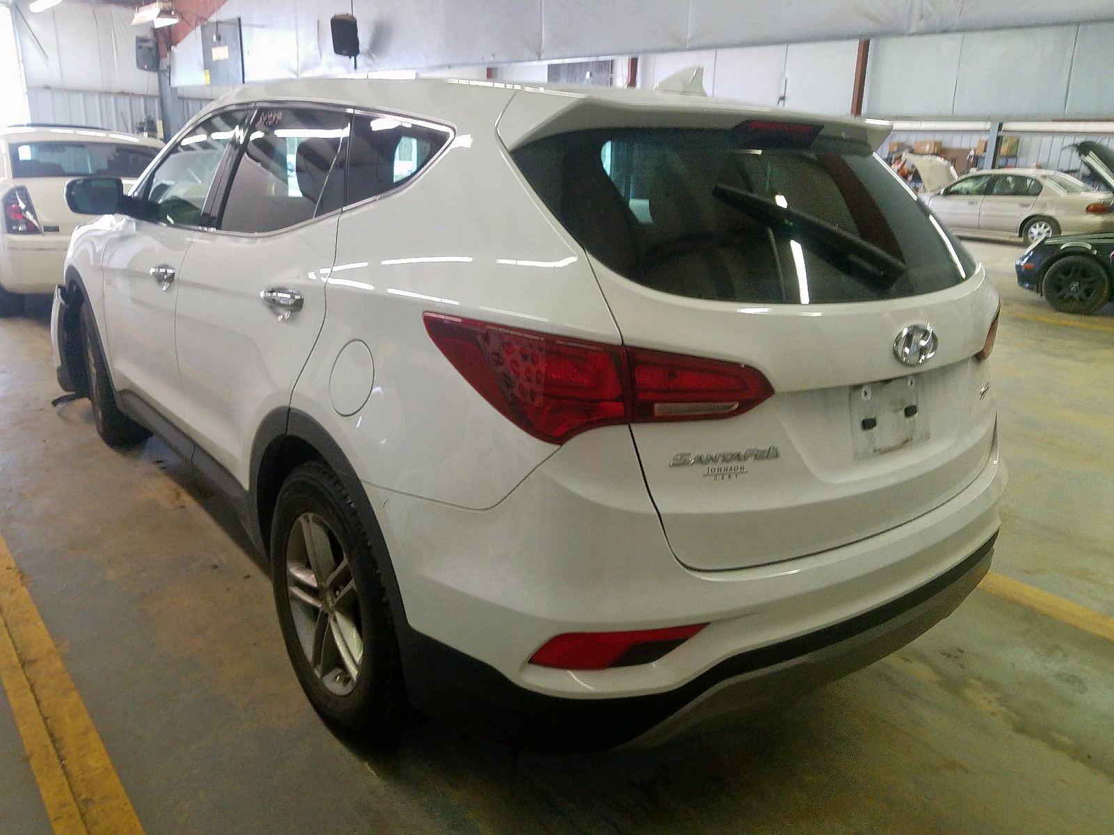 Photo 2 VIN: 5NMZT3LBXHH027585 - HYUNDAI SANTA FE 