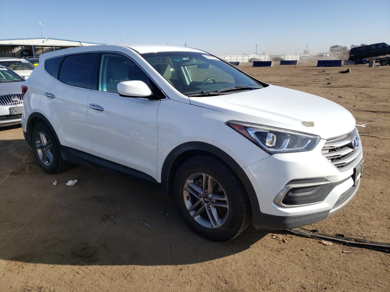 Photo 3 VIN: 5NMZTDLB0JH076869 - HYUNDAI SANTA FE 