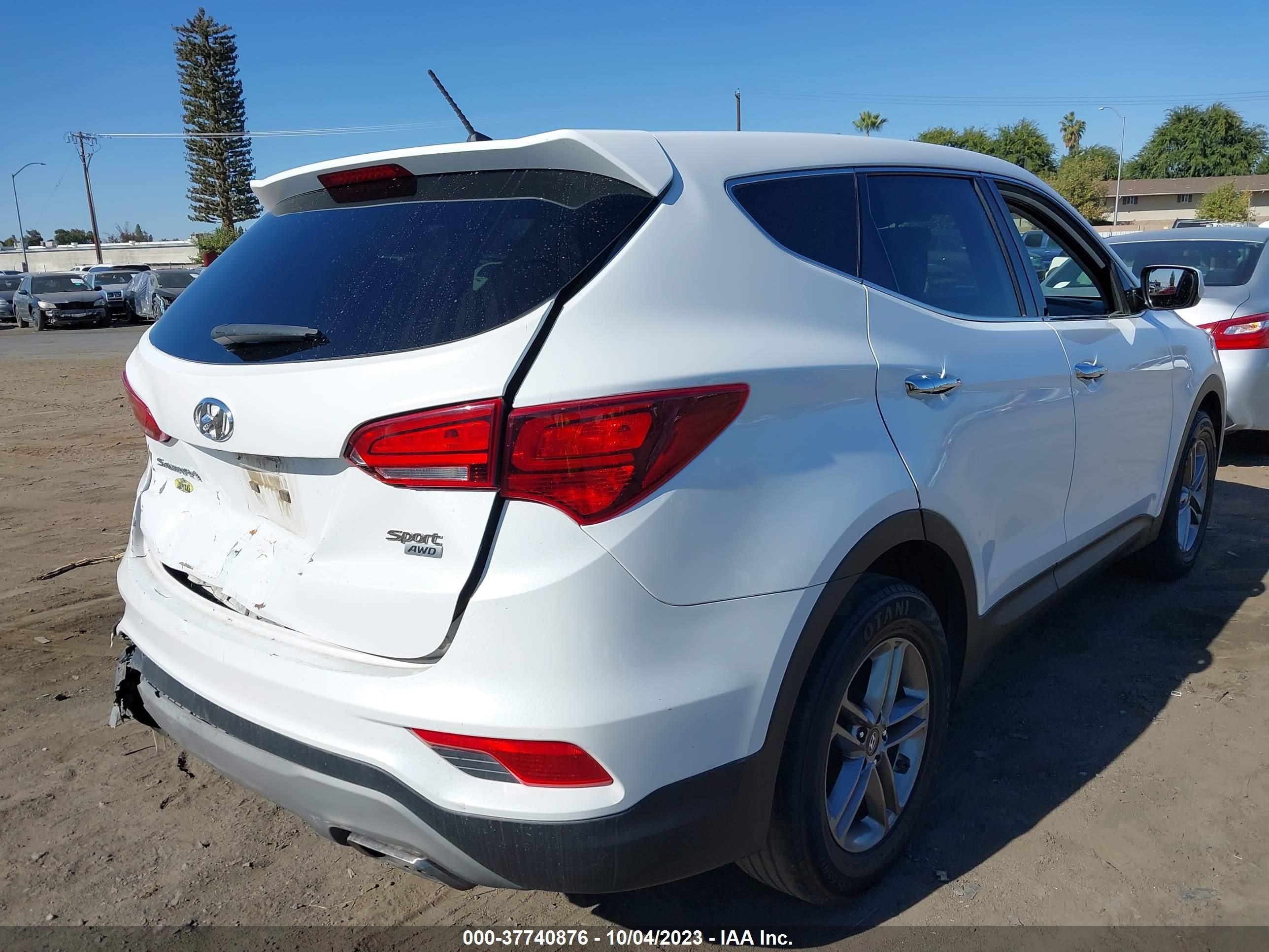 Photo 3 VIN: 5NMZTDLB1JH094877 - HYUNDAI SANTA FE 