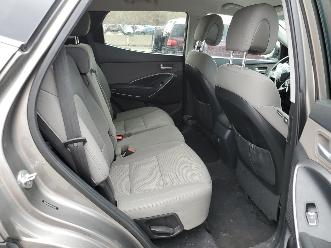 Photo 10 VIN: 5NMZTDLB3HH012982 - HYUNDAI SANTA FE 