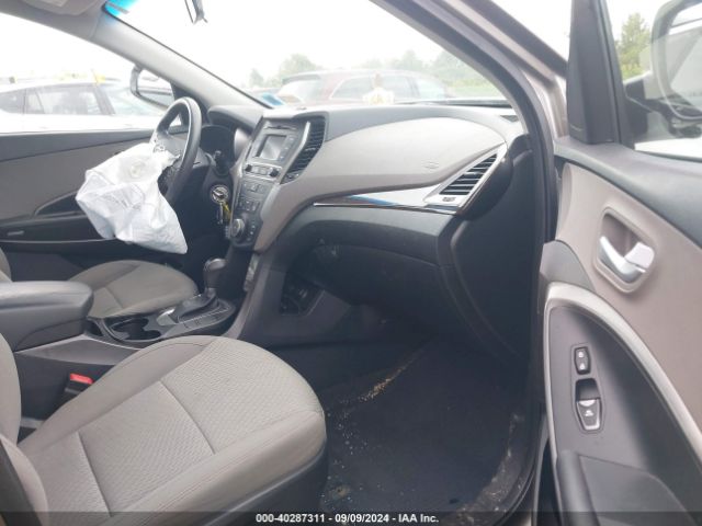 Photo 4 VIN: 5NMZTDLB5HH043439 - HYUNDAI SANTA FE SPORT 