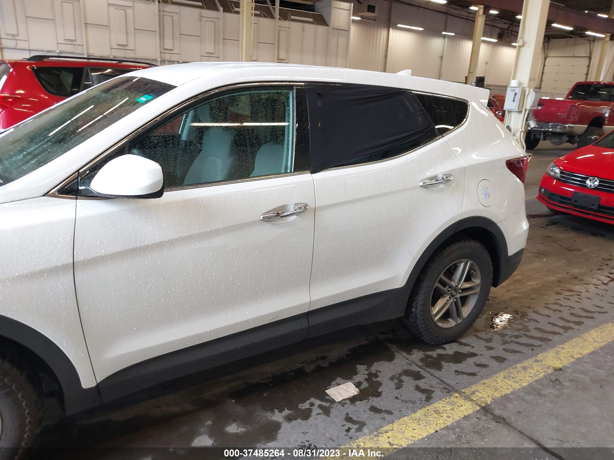 Photo 5 VIN: 5NMZTDLB8HH000858 - HYUNDAI SANTA FE 