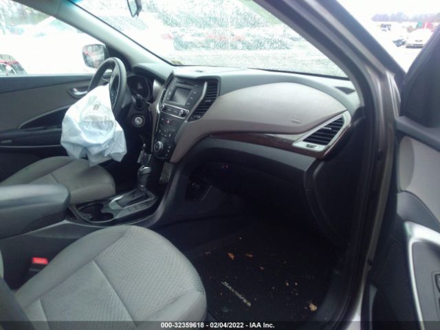 Photo 4 VIN: 5NMZTDLB8JH070415 - HYUNDAI SANTA FE SPORT 