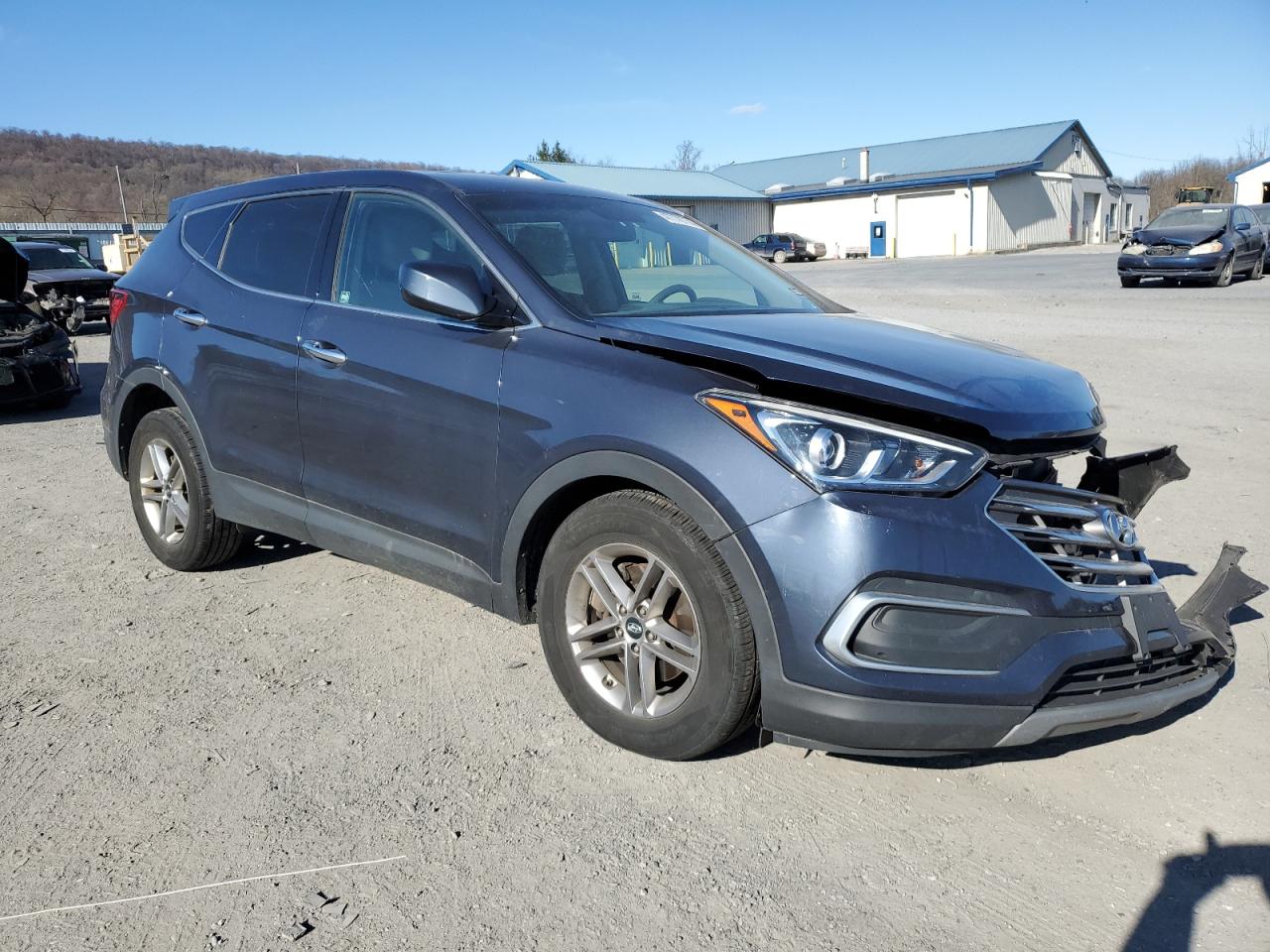 Photo 3 VIN: 5NMZTDLB8JH107415 - HYUNDAI SANTA FE 