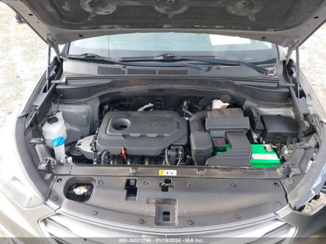 Photo 9 VIN: 5NMZU3LB0JH077768 - HYUNDAI SANTA FE SPORT 