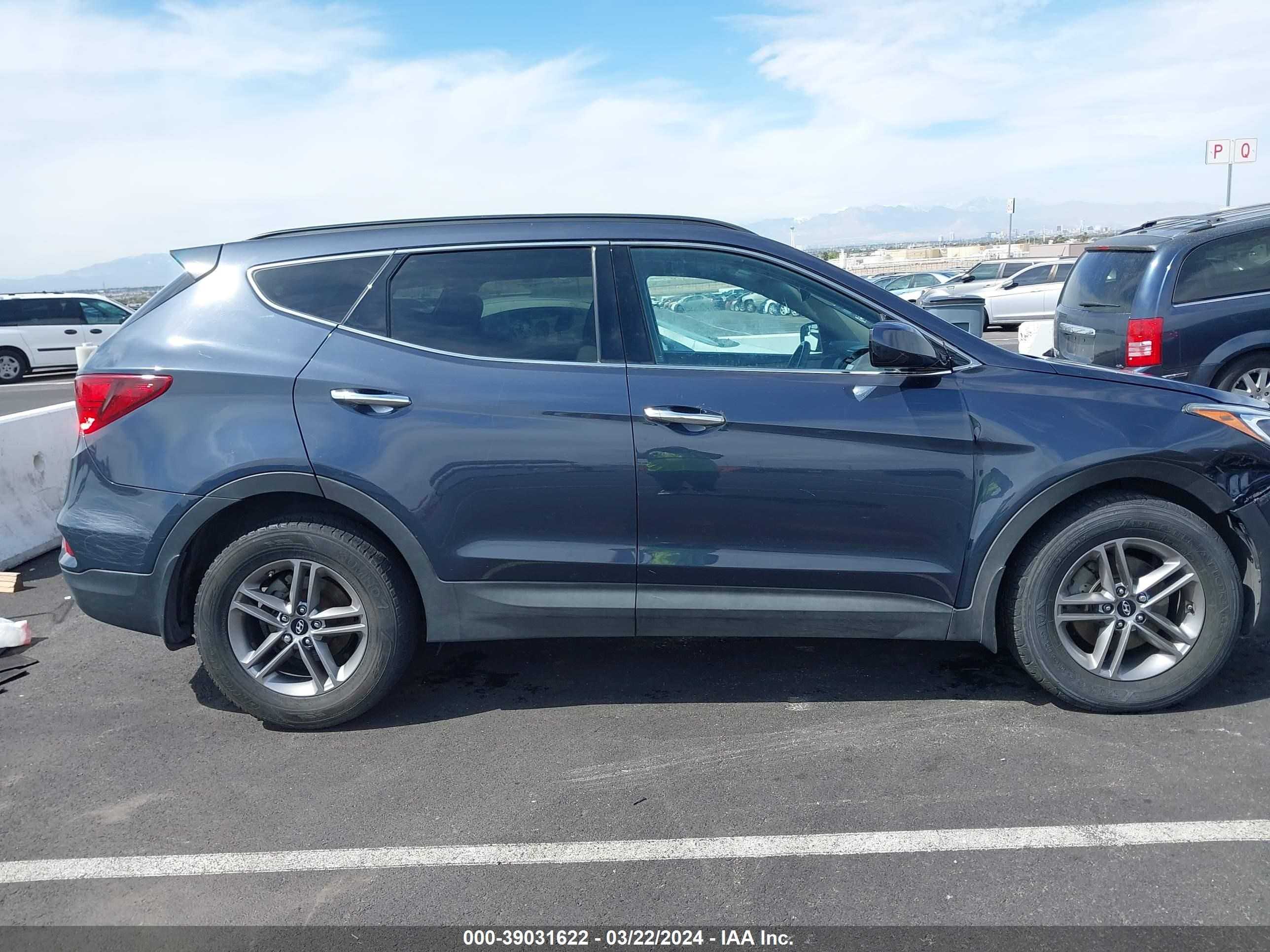 Photo 11 VIN: 5NMZU3LB1HH023003 - HYUNDAI SANTA FE 