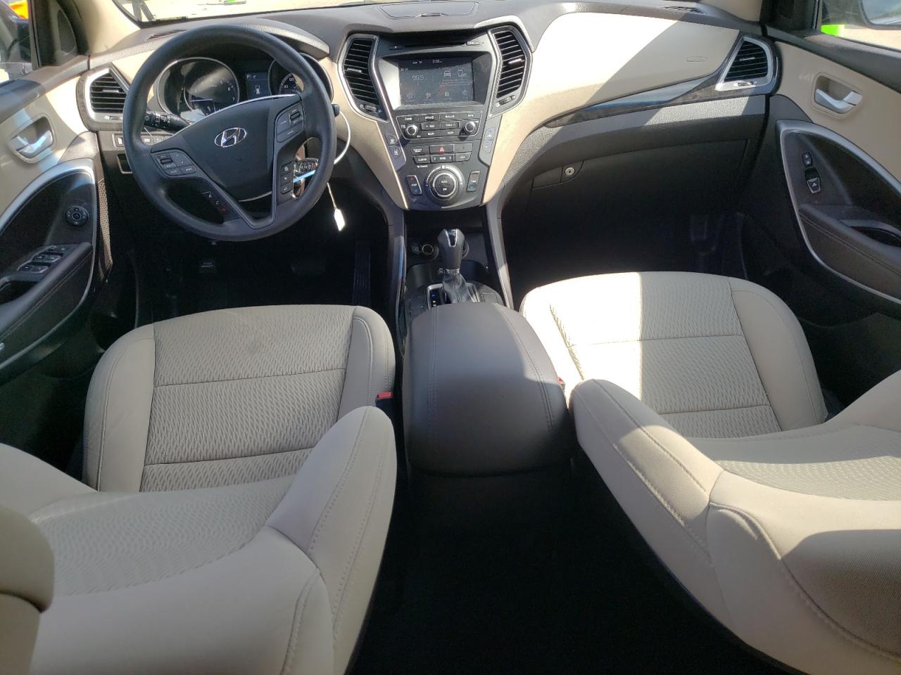 Photo 7 VIN: 5NMZU3LB2HH012804 - HYUNDAI SANTA FE 