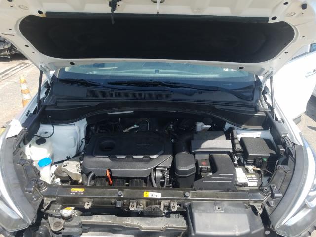 Photo 6 VIN: 5NMZU3LB2HH015900 - HYUNDAI SANTA FE S 