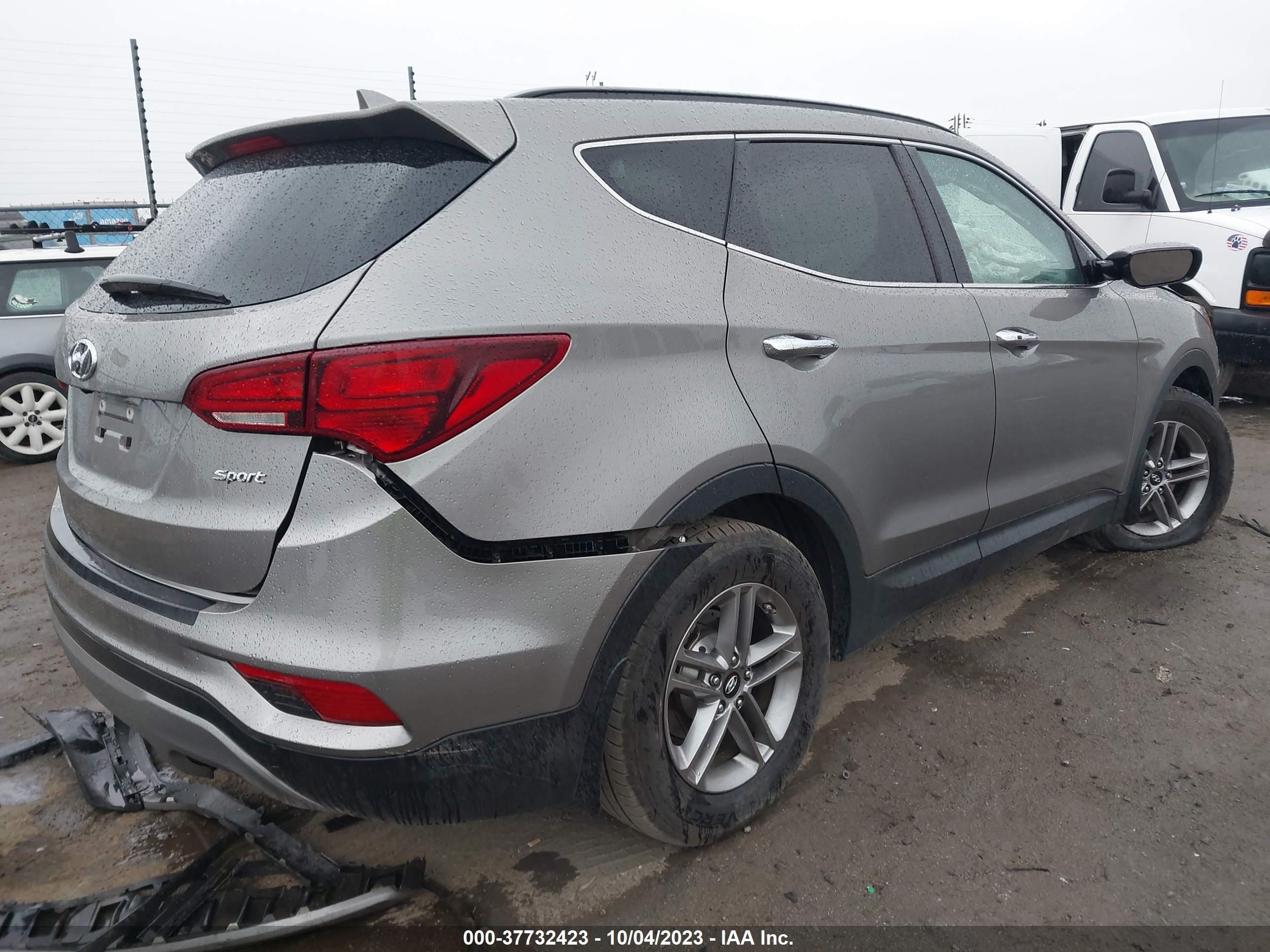 Photo 3 VIN: 5NMZU3LB3HH001648 - HYUNDAI SANTA FE 