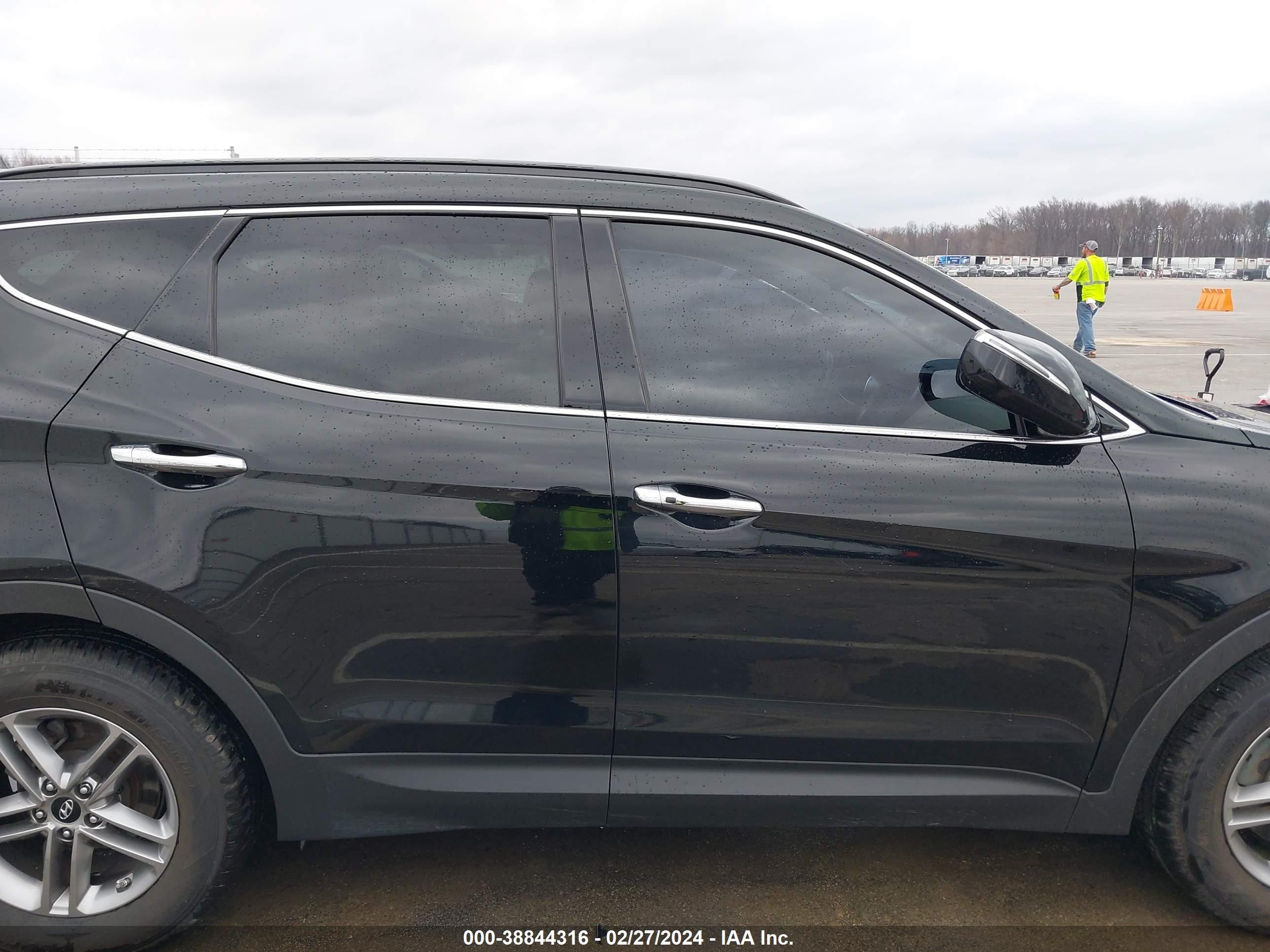 Photo 13 VIN: 5NMZU3LB3HH042751 - HYUNDAI SANTA FE 