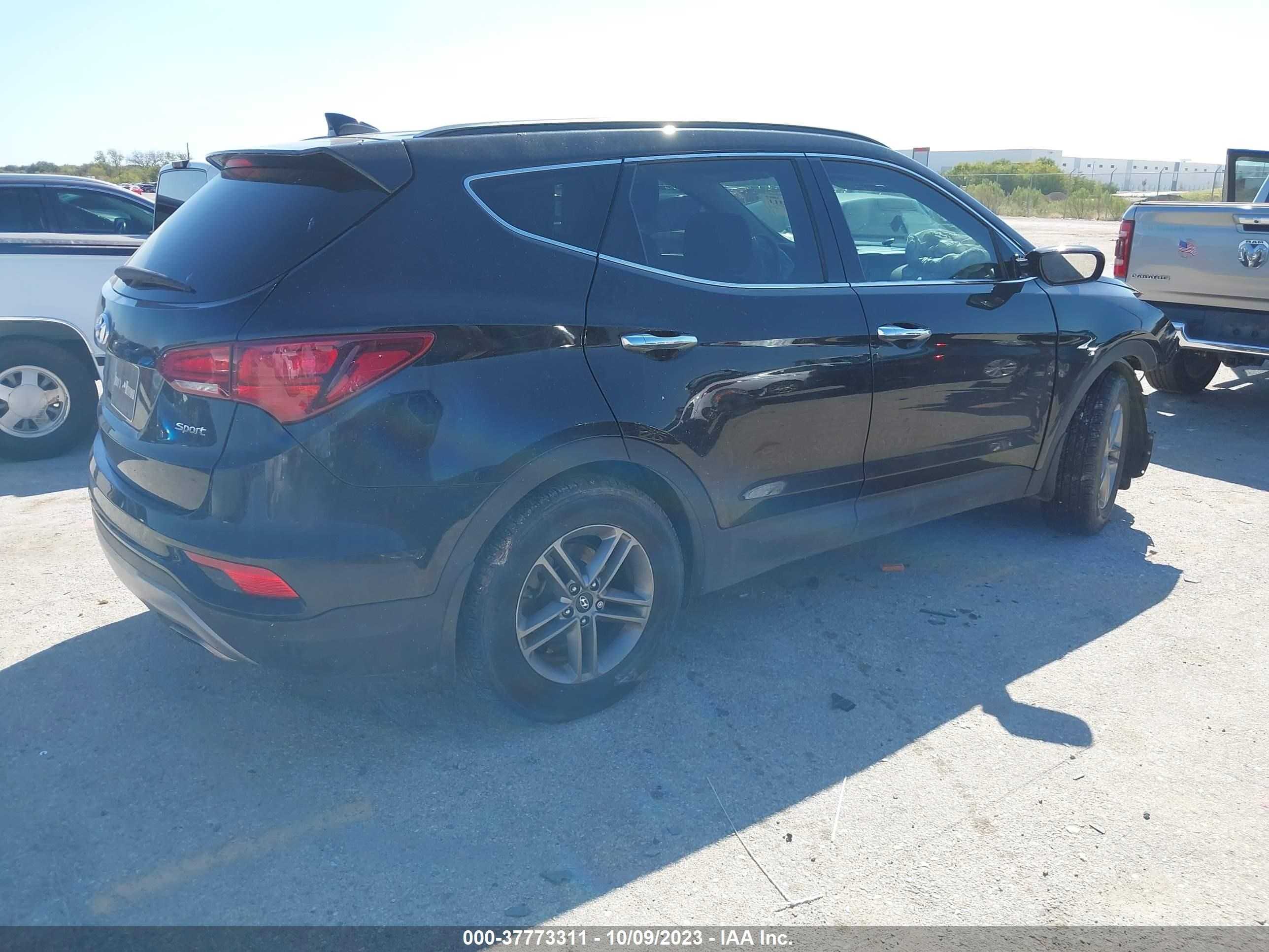 Photo 3 VIN: 5NMZU3LB4HH037249 - HYUNDAI SANTA FE 