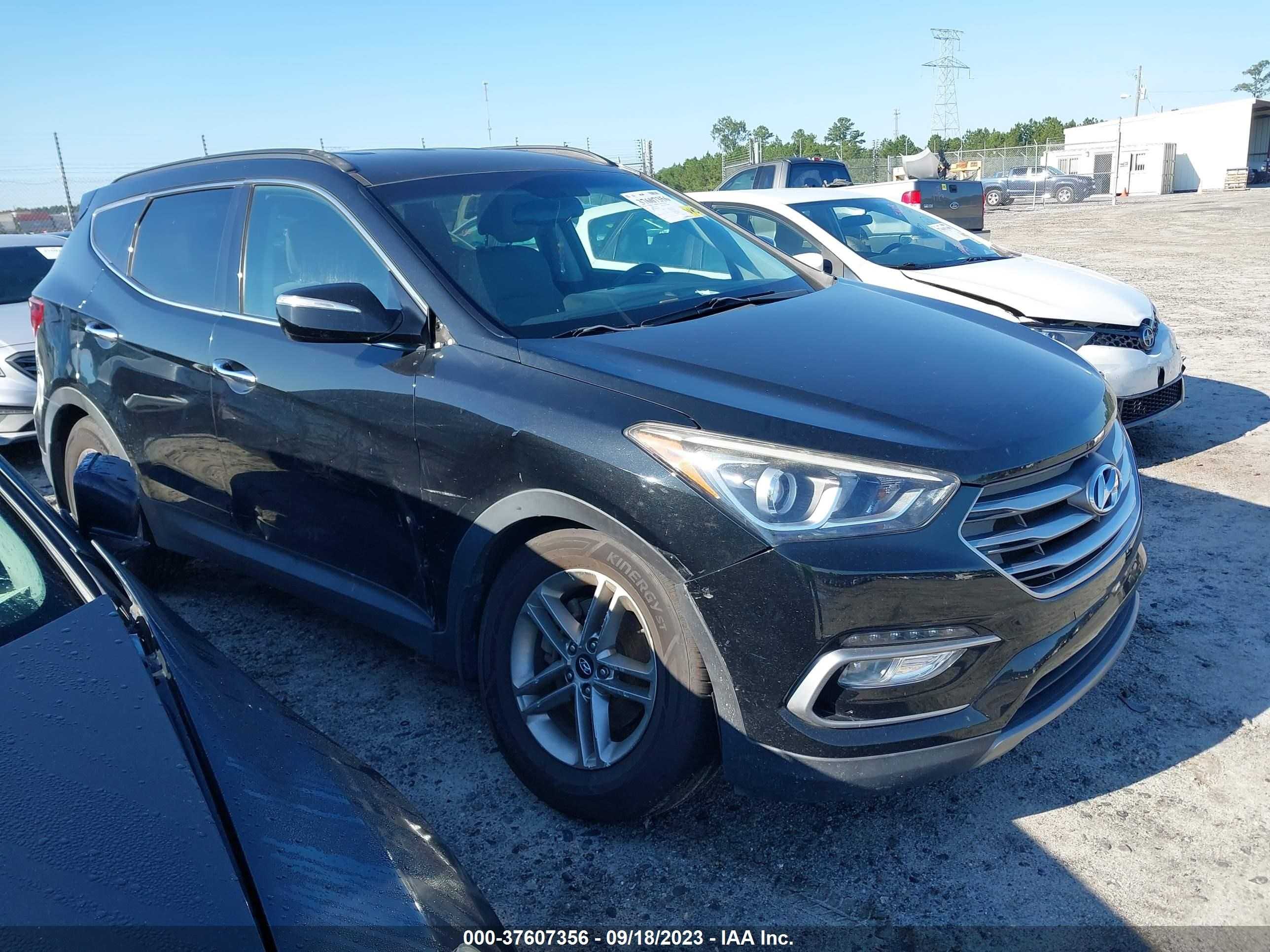 Photo 0 VIN: 5NMZU3LB5JH054082 - HYUNDAI SANTA FE 