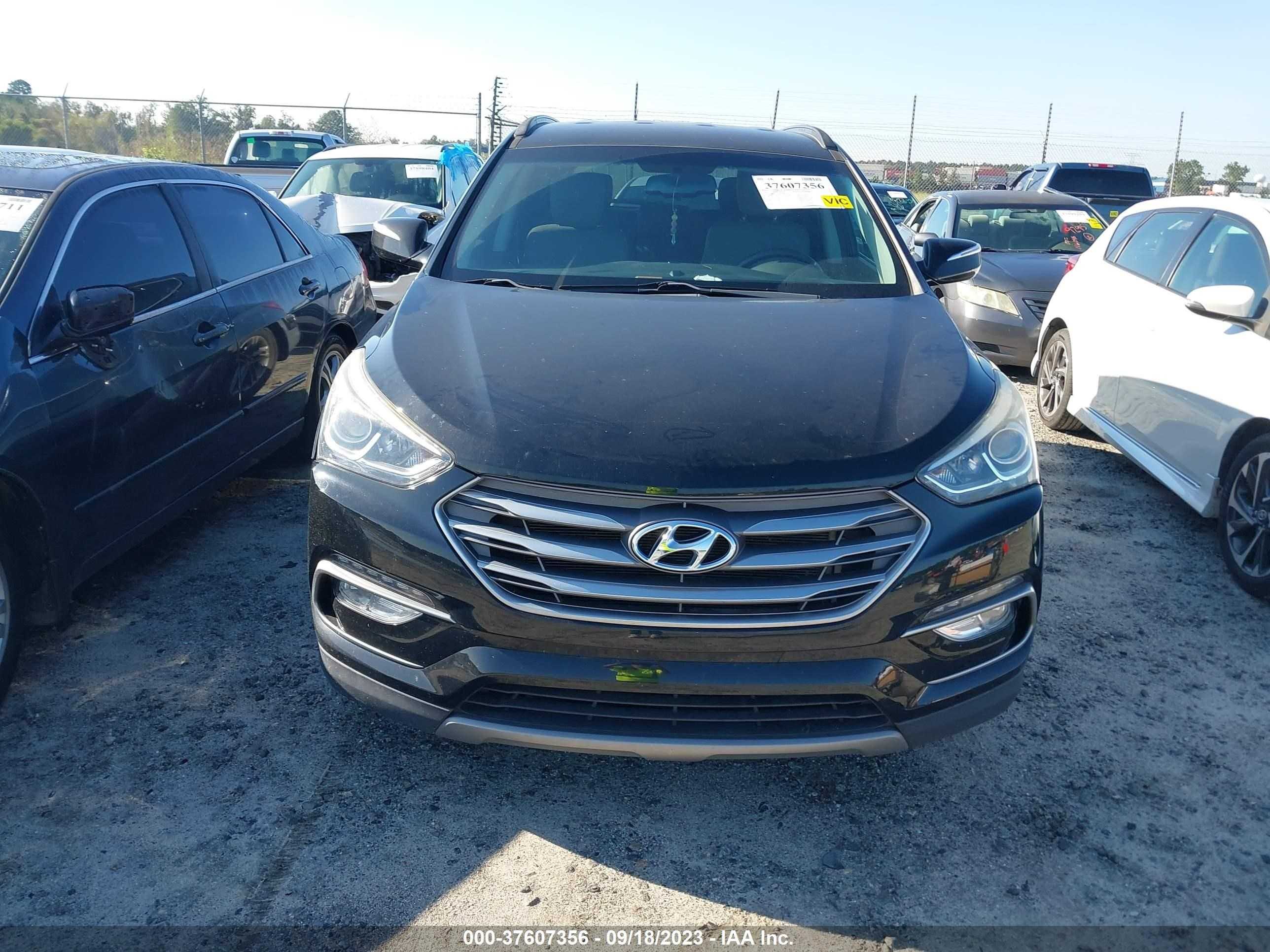 Photo 11 VIN: 5NMZU3LB5JH054082 - HYUNDAI SANTA FE 