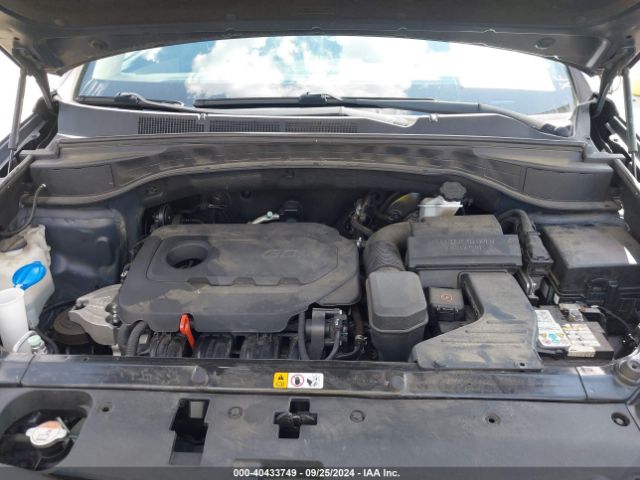 Photo 9 VIN: 5NMZU3LB5JH069732 - HYUNDAI SANTA FE SPORT 