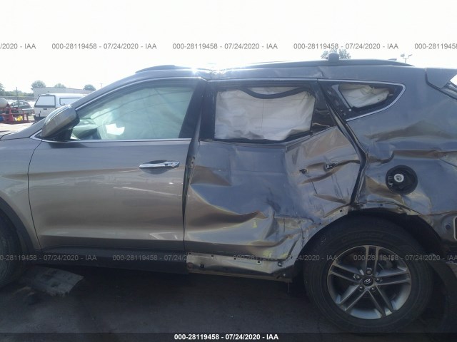 Photo 5 VIN: 5NMZU3LB5JH105550 - HYUNDAI SANTA FE SPORT 