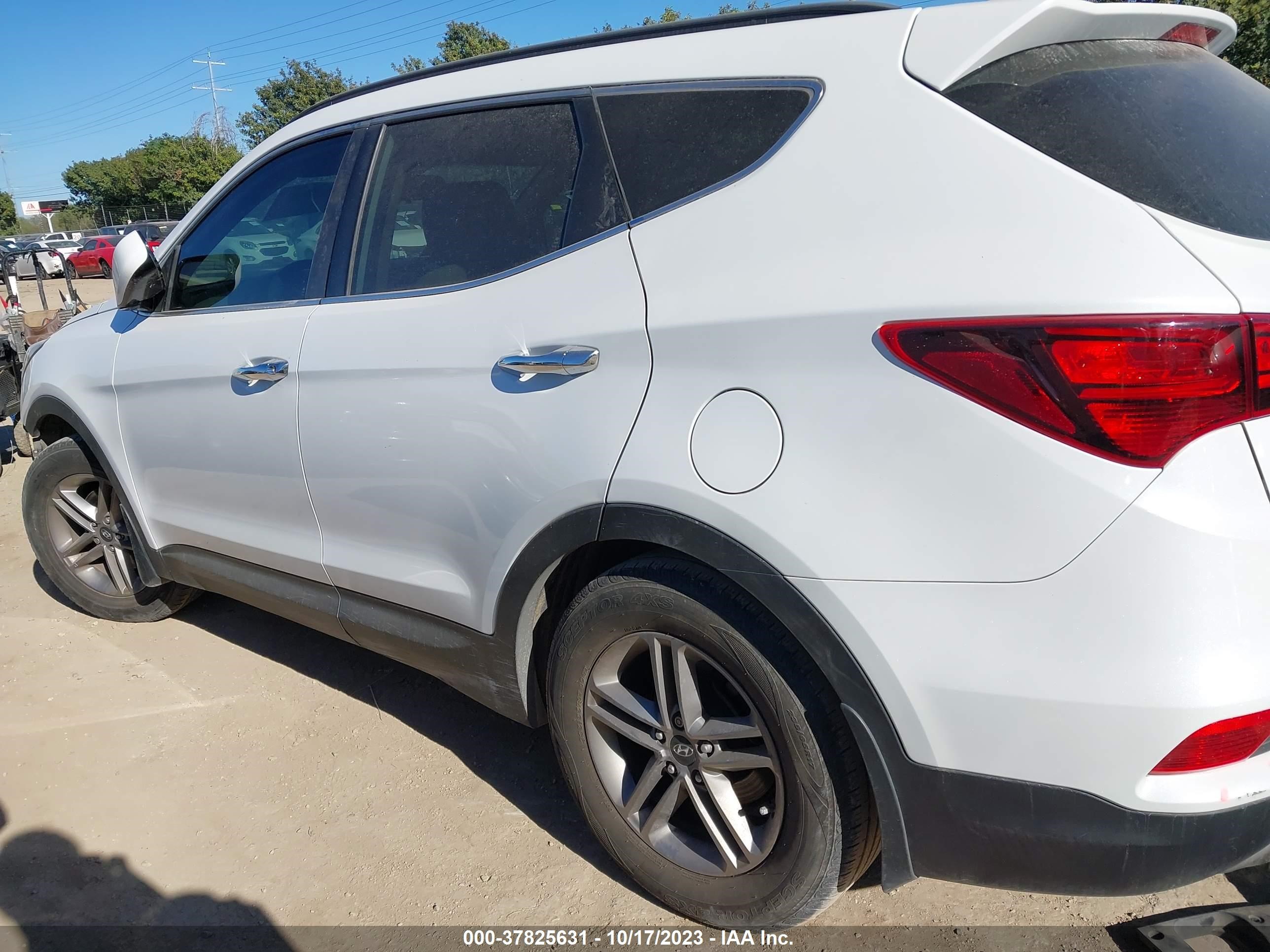 Photo 14 VIN: 5NMZU3LB6HH009078 - HYUNDAI SANTA FE 