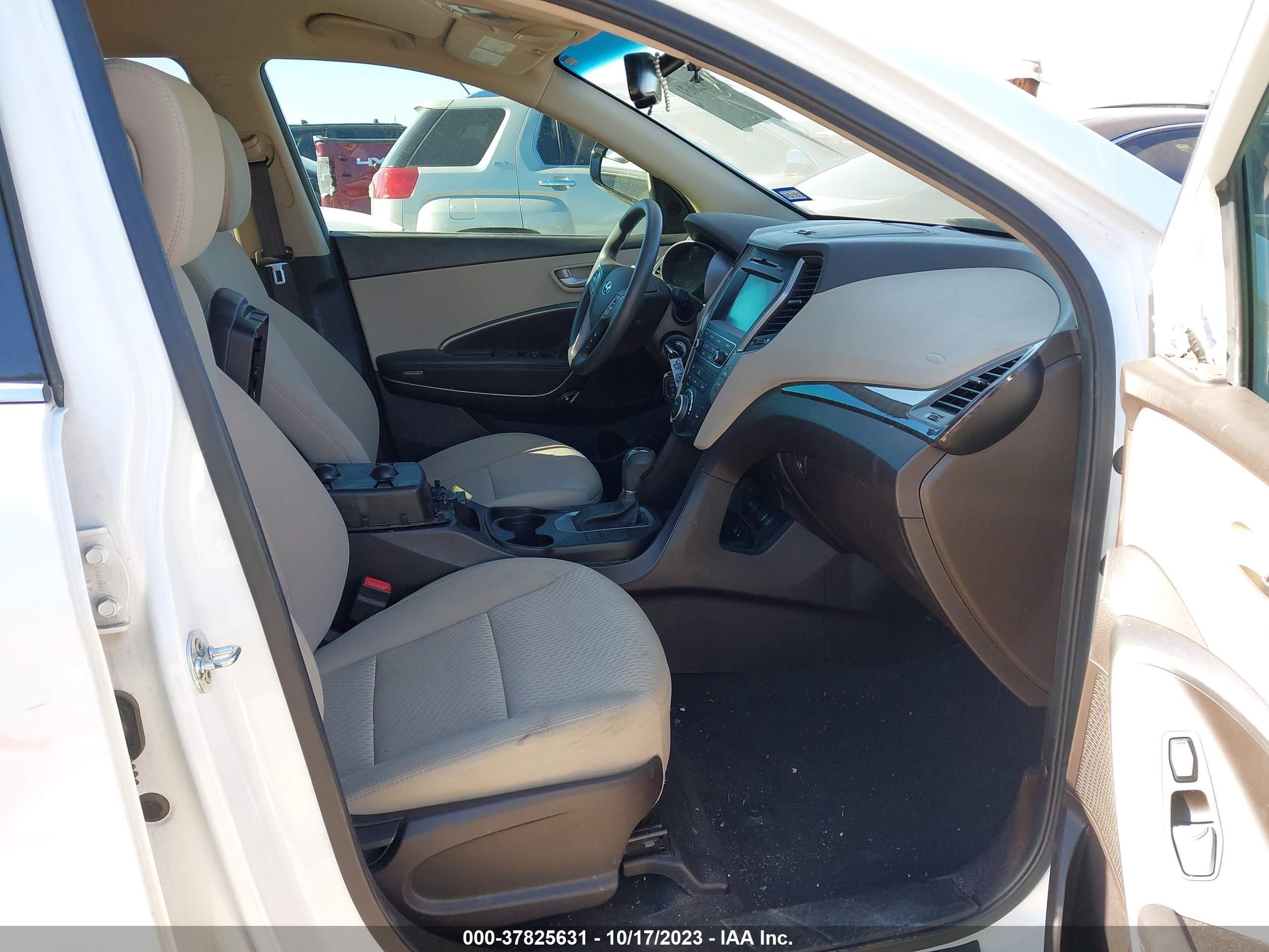 Photo 4 VIN: 5NMZU3LB6HH009078 - HYUNDAI SANTA FE 